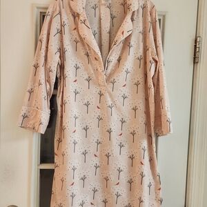 The Company Store Pink and White Tree Pattern Nightshirt W Cardinals .. Holiday